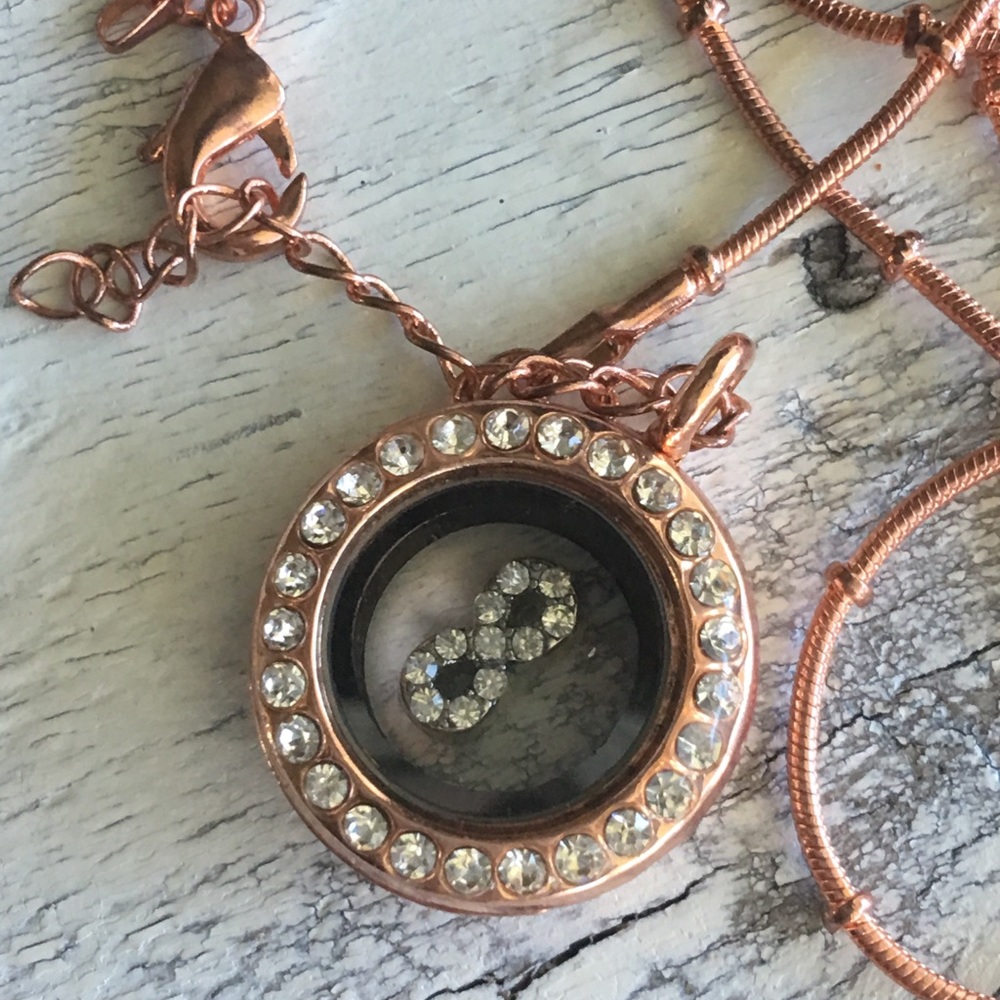 Small Infinity Rose Gold plated Memory Locket - Picture 2 of 2